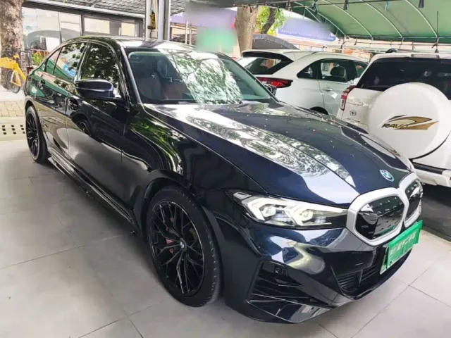 BMW i3 — Фото автомобиля 21