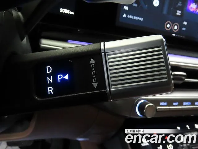 Hyundai Grandeur GN7 — Фото автомобиля 12