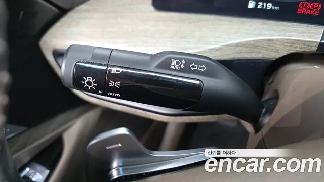 Kia K8 Hybrid — Фото автомобиля 30