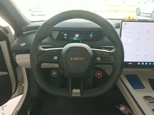 Xiaomi SU7 — Фото автомобиля 10