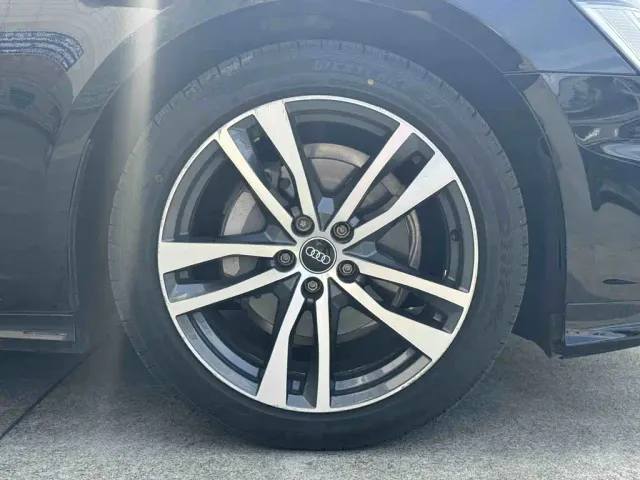 Audi A6L — Фото автомобиля 5