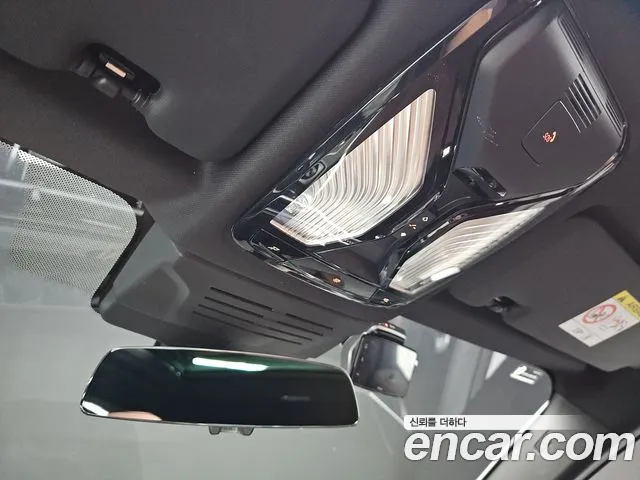 BMW X6 xDrive40i M Sport — Фото автомобиля 13