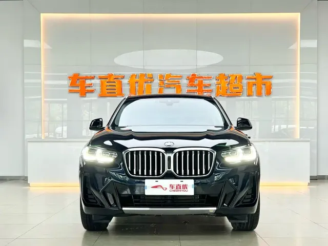 BMW X3 — Фото автомобиля 3