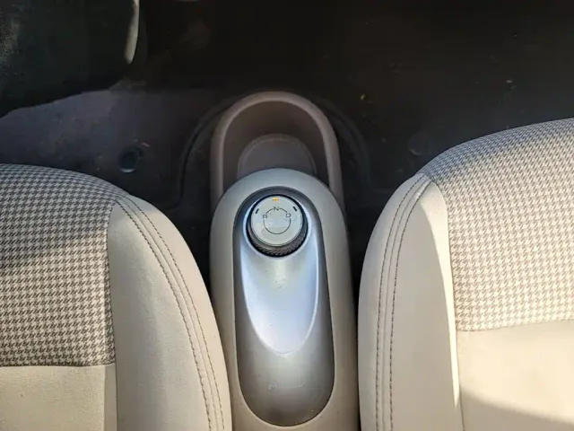 Wuling Hongguang Mini EV — Фото автомобиля 13