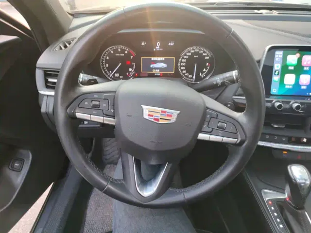 Cadillac CT4 — Фото автомобиля 2