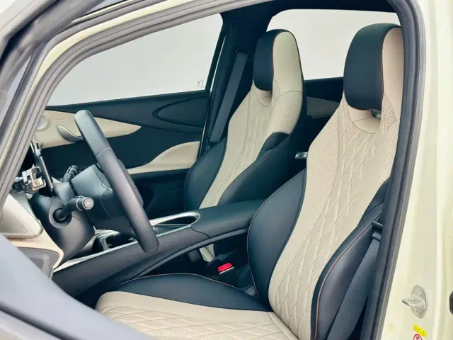 BYD Dolphin — Фото автомобиля 21
