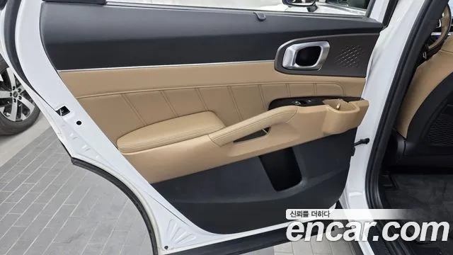 Kia Sorento — Фото автомобиля 14