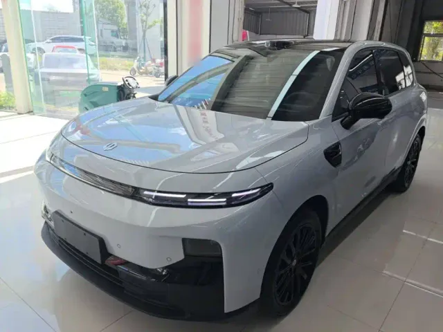 Фотография автомобиля — Leapmotor B10