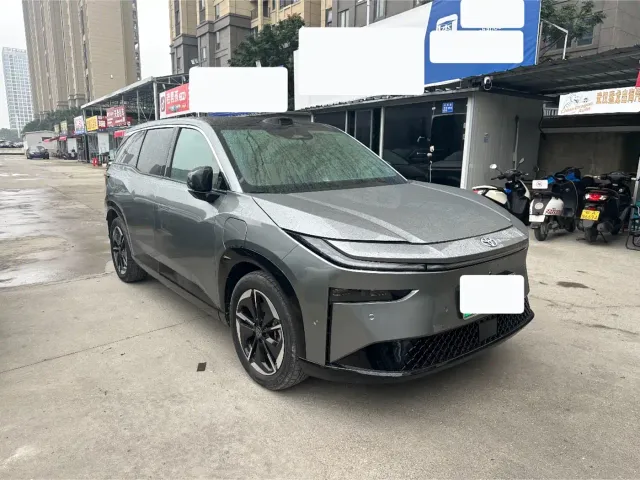 Toyota BoZhi 3X — Фото автомобиля 2