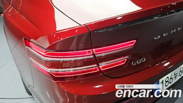 Genesis G80 Бензин 2.5 турбо AWD — Фото автомобиля 20