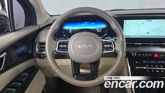 Kia Carnival Generation 4 — Фото автомобиля 16