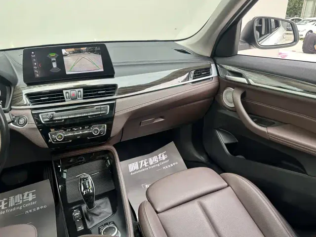 BMW X1 — Фото автомобиля 10