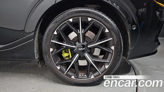 Kia EV6 — Фото автомобиля 6