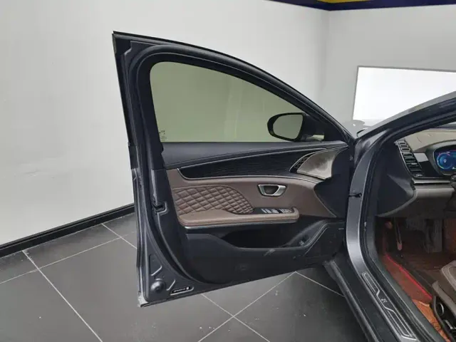 BYD Han — Фото автомобиля 7
