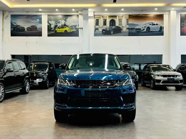 Land Rover Range Rover Sport — Фото автомобиля 2