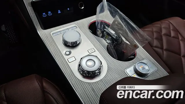 Genesis GV80 — Фото автомобиля 12
