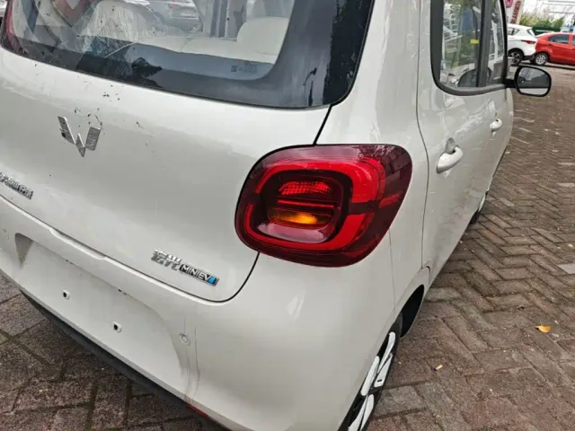 Wuling Hongguang Mini EV — Фото автомобиля 7
