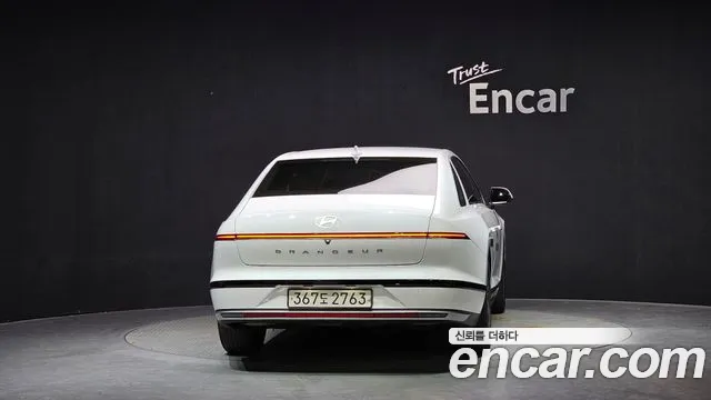Hyundai Grandeur Grandeur (GN7) 3.5 LPG 2WD (Такси) — Фото автомобиля 4
