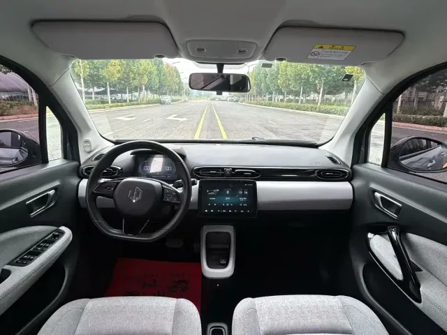 Leapmotor T03 — Фото автомобиля 6