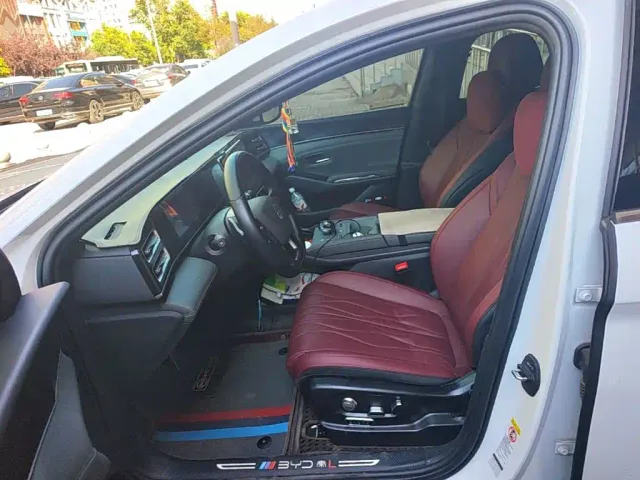 BYD Qin L — Фото автомобиля 11