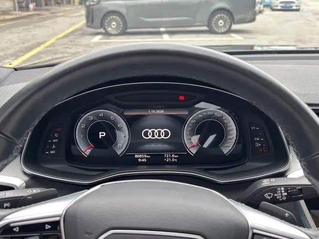 Audi A6L — Фото автомобиля 15