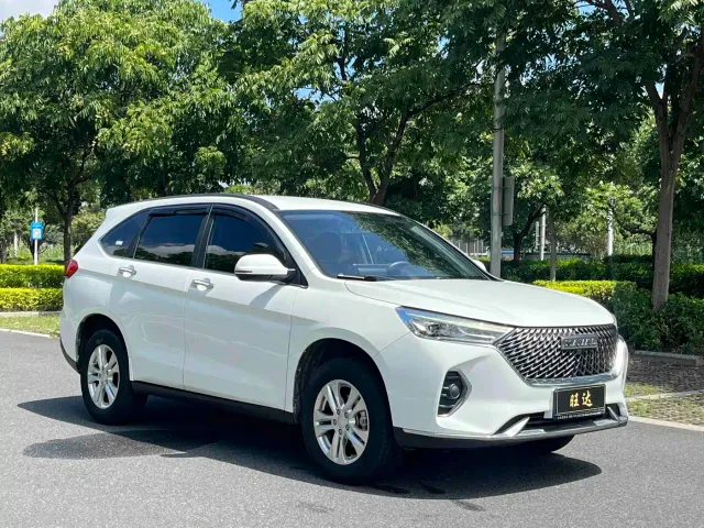 Haval M6 — Фото автомобиля 3