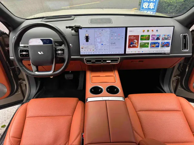 Li Auto L9 — Фото автомобиля 7
