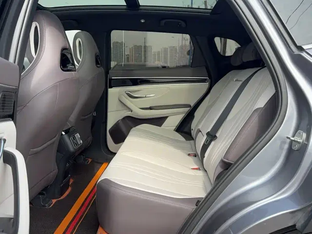 BYD Song PLUS — Фото автомобиля 16