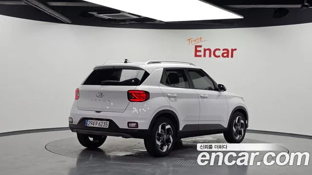 Hyundai Venue Venue 1.6 Premium — Фото автомобиля 2