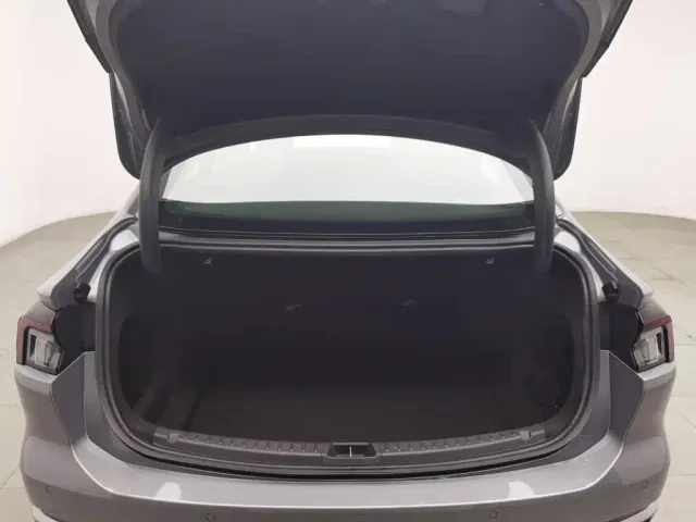 Ford Mondeo — Фото автомобиля 16