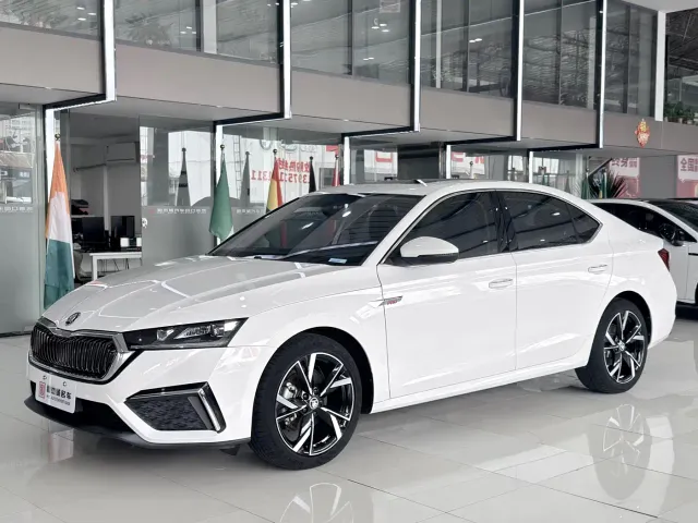 Фотография автомобиля — Skoda Octavia