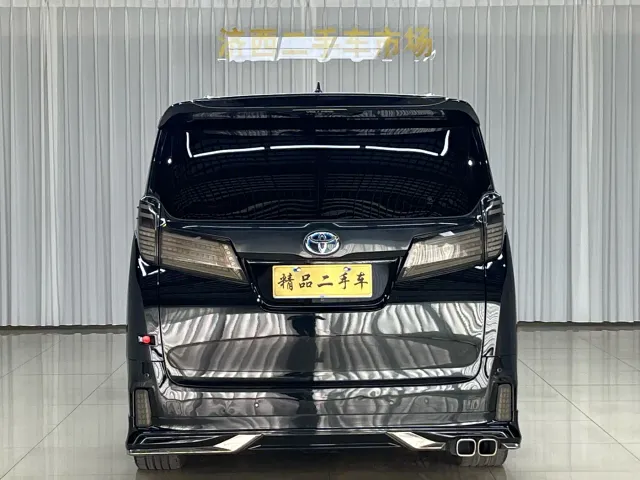 Toyota Vellfire — Фото автомобиля 5