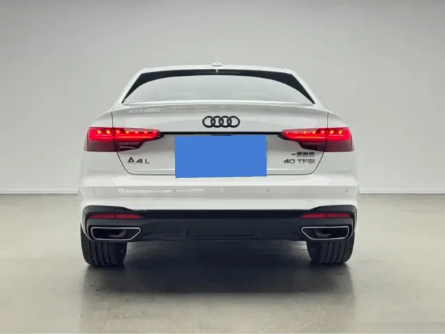 Audi A4L — Фото автомобиля 4