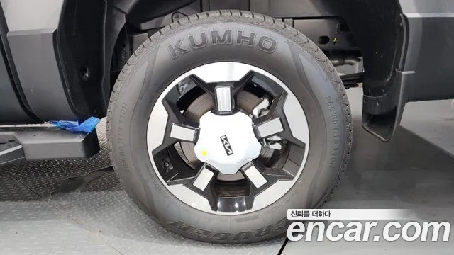 Kia Tasman Tasman 2.5T Бензин 4WD — Фото автомобиля 21