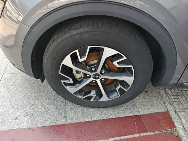 Kia Sportage — Фото автомобиля 22