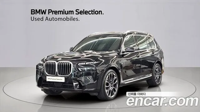 Фотография автомобиля — BMW X7 G07