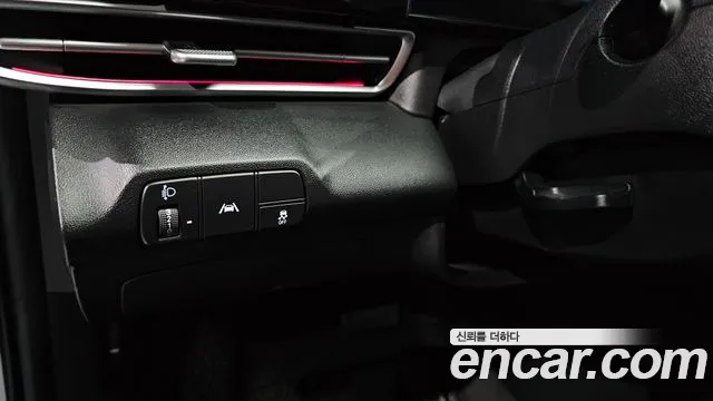 Hyundai AVANTE Avante (CN7) — Фото автомобиля 13