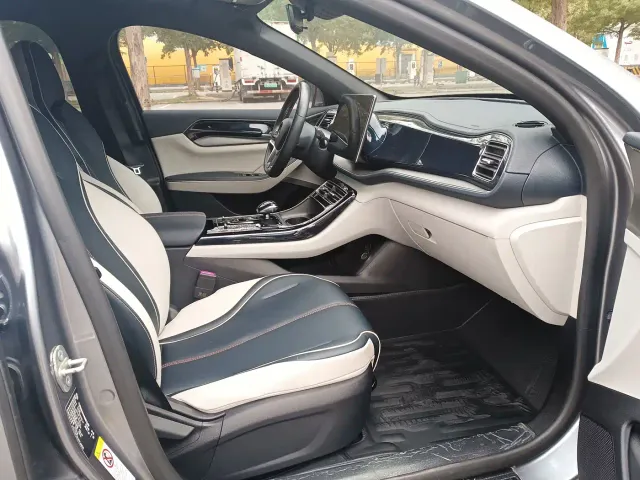 BYD Qin PLUS — Фото автомобиля 13