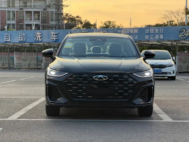 Chery Arrizo 8 PRO — Фото автомобиля 2