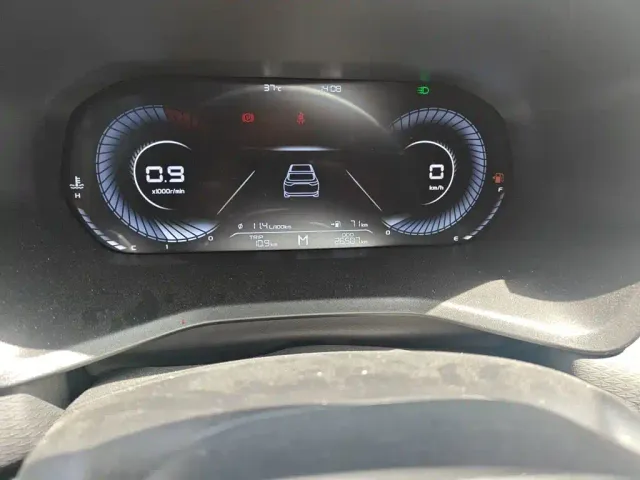 Geely Emgrand — Фото автомобиля 4