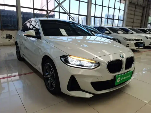 BMW 1 Series — Фото автомобиля 3