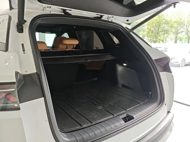 BYD Song L DM-i — Фото автомобиля 14