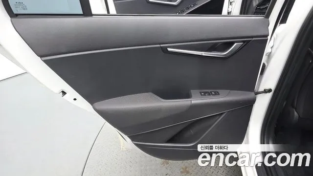 Kia Niro The All New — Фото автомобиля 14