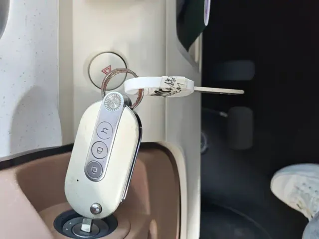 Wuling Hongguang Mini EV — Фото автомобиля 8