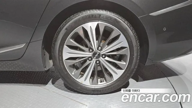 Kia K8 K8 Hybrid — Фото автомобиля 6