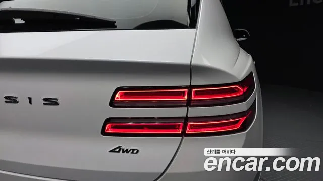 Genesis GV80 — Фото автомобиля 8
