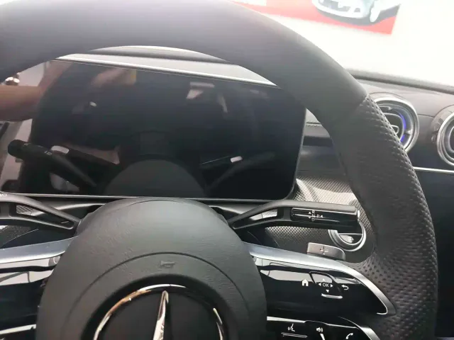 Mercedes-Benz C-Class — Фото автомобиля 8