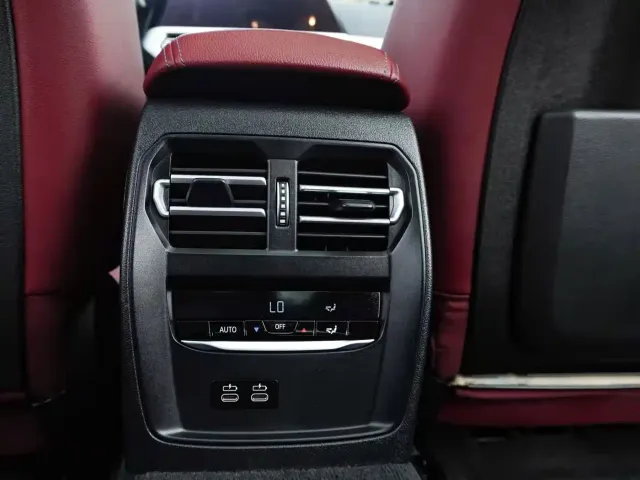 BMW 3 Series — Фото автомобиля 14