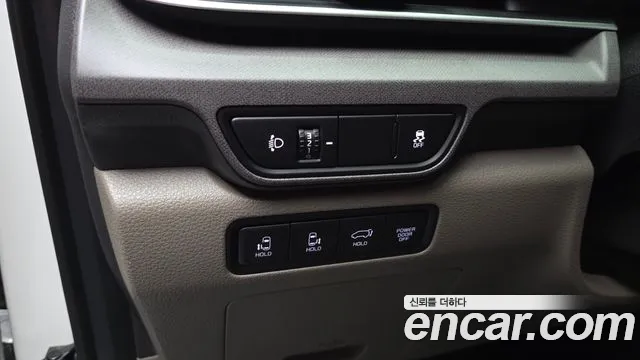 Kia Carnival 4th Gen — Фото автомобиля 28