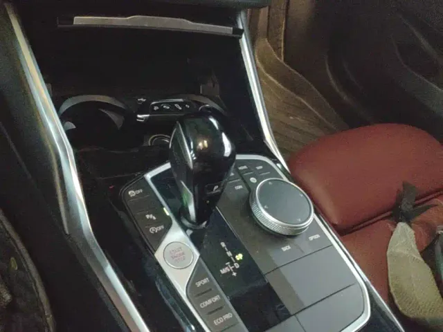 BMW 3 Series — Фото автомобиля 13